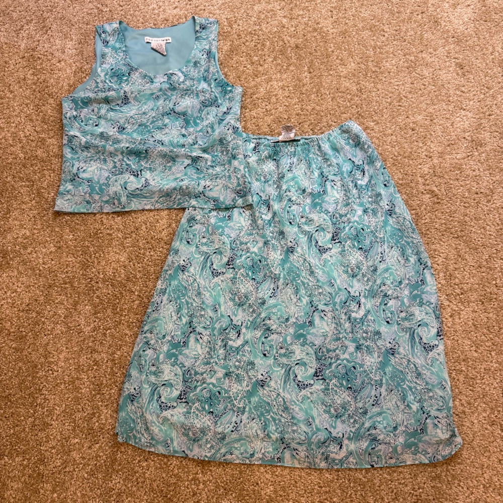 Madison Leigh Top and skirt set